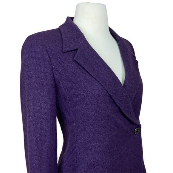 Chanel SIze 36 Purple Shimmery Blazer - Picture 2 of 9